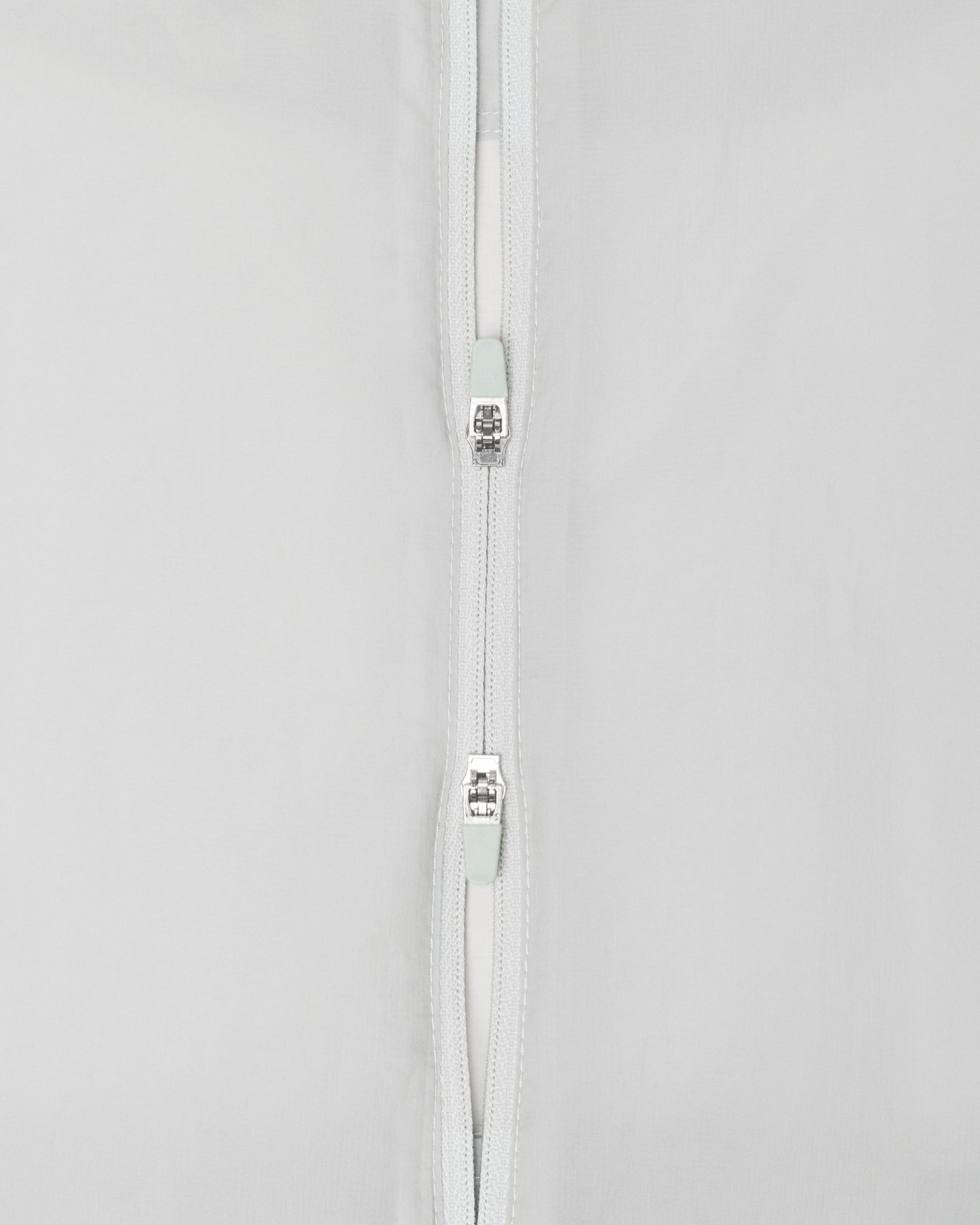 Cold Running DWR Packable Windshell