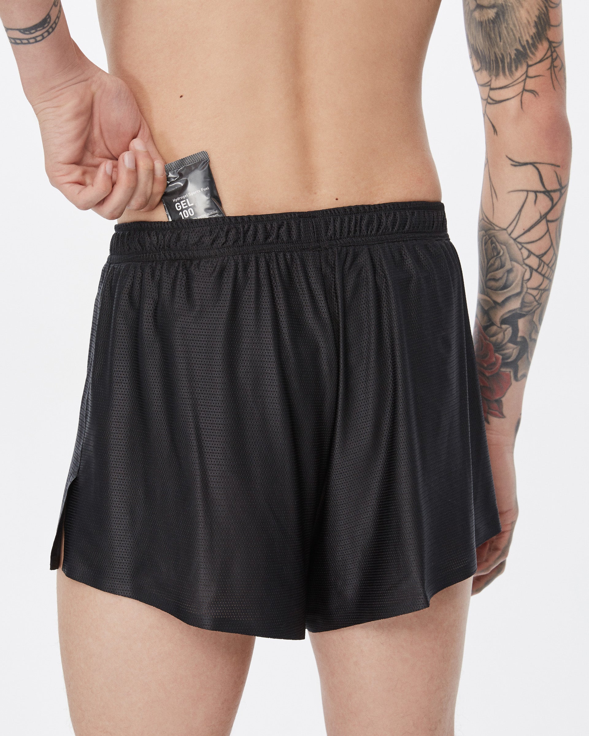 LAUNCH SPLIT SHORT - Sports shorts - black